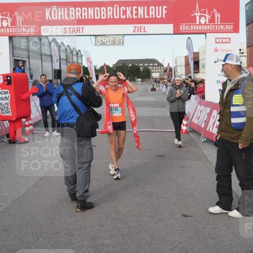 03.10.2024 - Köhlbrandbrückenlauf KatJ http://msf.ph/oto/7137835 03.10.2024 09:40:04 Ziel 3735 meine-sportfotos.de