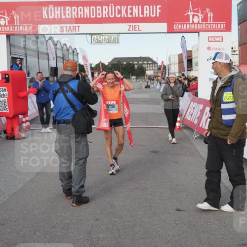 03.10.2024 - Köhlbrandbrückenlauf KatJ http://msf.ph/oto/7137837 03.10.2024 09:40:04 Ziel 3735 meine-sportfotos.de