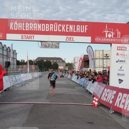 03.10.2024 - Köhlbrandbrückenlauf KatJ http://msf.ph/oto/7137853 03.10.2024 09:42:51 Ziel 1010 meine-sportfotos.de