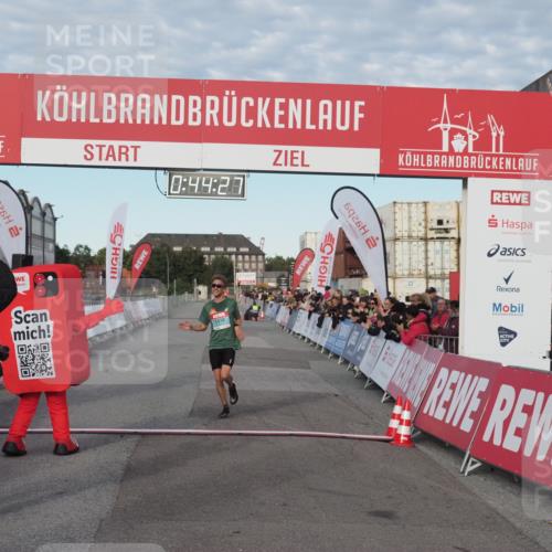 03.10.2024 - Köhlbrandbrückenlauf KatJ http://msf.ph/oto/7137893 03.10.2024 09:44:15 Ziel 1038 meine-sportfotos.de