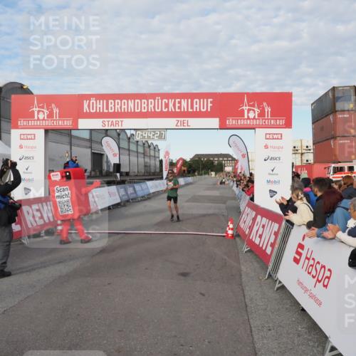 03.10.2024 - Köhlbrandbrückenlauf MichiJ http://msf.ph/oto/7138053 03.10.2024 09:44:14 Ziel 1038 meine-sportfotos.de
