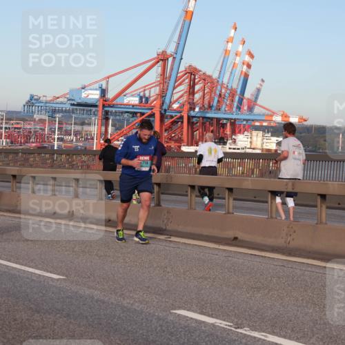 03.10.2024 - Köhlbrandbrückenlauf Matties Gatica Varas http://msf.ph/oto/7145284 03.10.2024 09:42:23 Position 2 1500, 1, 1080, 15, 1719 meine-sportfotos.de