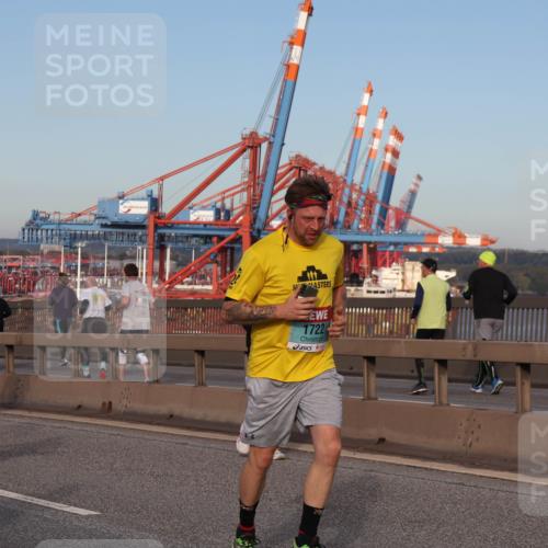 03.10.2024 - Köhlbrandbrückenlauf Matties Gatica Varas http://msf.ph/oto/7145330 03.10.2024 09:42:27 Position 2 142, 1522, 1722 meine-sportfotos.de