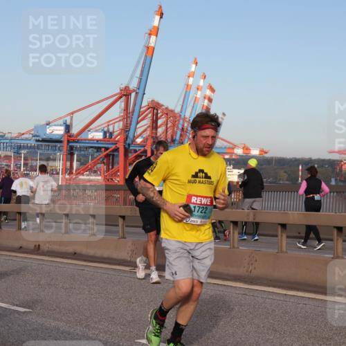 03.10.2024 - Köhlbrandbrückenlauf Matties Gatica Varas http://msf.ph/oto/7145334 03.10.2024 09:42:27 Position 2 1421, 1722 meine-sportfotos.de