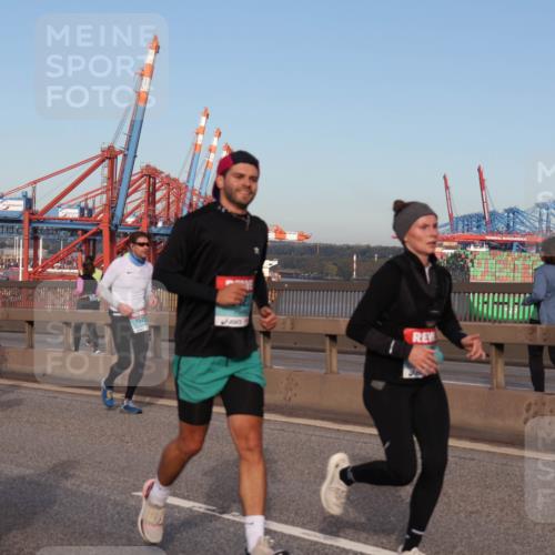 03.10.2024 - Köhlbrandbrückenlauf Matties Gatica Varas http://msf.ph/oto/7145356 03.10.2024 09:42:30 Position 2 1525, 152 meine-sportfotos.de
