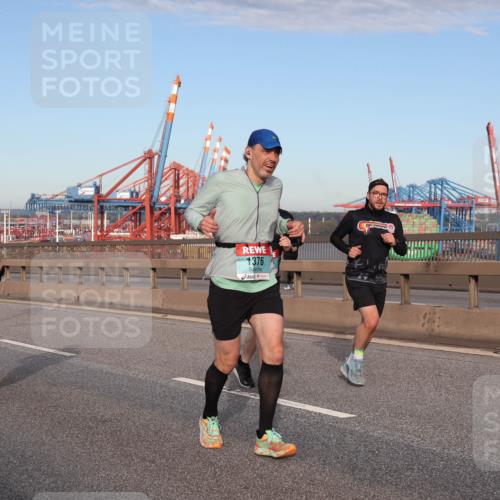 03.10.2024 - Köhlbrandbrückenlauf Matties Gatica Varas http://msf.ph/oto/7145649 03.10.2024 09:42:50 Position 2 1376 meine-sportfotos.de