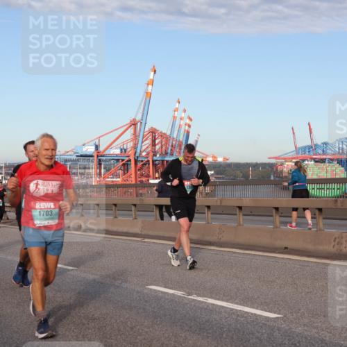 03.10.2024 - Köhlbrandbrückenlauf Matties Gatica Varas http://msf.ph/oto/7146069 03.10.2024 09:43:23 Position 2 500, 1, 1703 meine-sportfotos.de