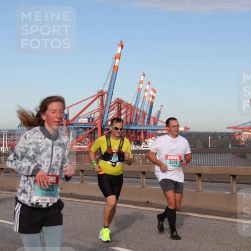 03.10.2024 - Köhlbrandbrückenlauf Matties Gatica Varas http://msf.ph/oto/7146263 03.10.2024 09:43:41 Position 2 500, 1, 923, 3591 meine-sportfotos.de