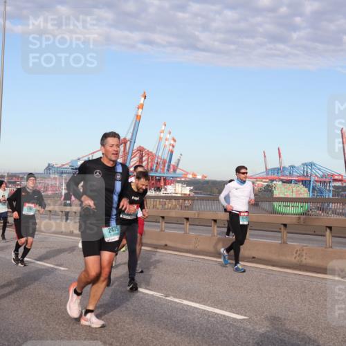 03.10.2024 - Köhlbrandbrückenlauf Matties Gatica Varas http://msf.ph/oto/7146808 03.10.2024 09:42:32 Position 2 855, 1762, 2475, 1521 meine-sportfotos.de