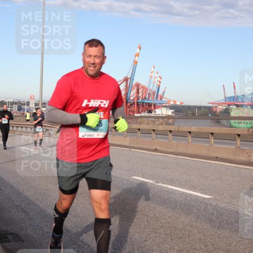 03.10.2024 - Köhlbrandbrückenlauf Matties Gatica Varas http://msf.ph/oto/7146956 03.10.2024 09:42:42 Position 2  meine-sportfotos.de