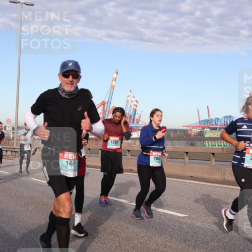 03.10.2024 - Köhlbrandbrückenlauf Matties Gatica Varas http://msf.ph/oto/7147138 03.10.2024 09:42:58 Position 2 165, 1298, 2049, 2050 meine-sportfotos.de