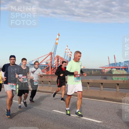 03.10.2024 - Köhlbrandbrückenlauf Matties Gatica Varas http://msf.ph/oto/7147156 03.10.2024 09:43:00 Position 2 1932, 2191, 4512, 1996, 63, 1956, 1281 meine-sportfotos.de