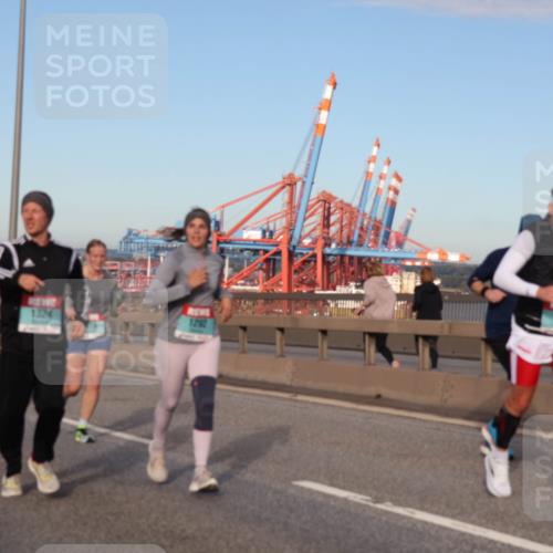03.10.2024 - Köhlbrandbrückenlauf Matties Gatica Varas http://msf.ph/oto/7147276 03.10.2024 09:43:08 Position 2 1324, 1292 meine-sportfotos.de