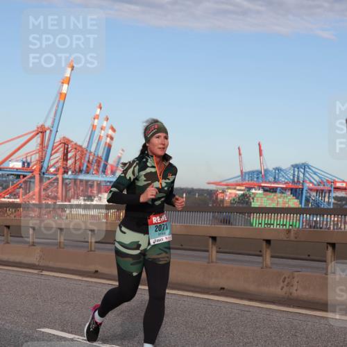 03.10.2024 - Köhlbrandbrückenlauf Matties Gatica Varas http://msf.ph/oto/7147344 03.10.2024 09:43:14 Position 2 1147, 2071 meine-sportfotos.de