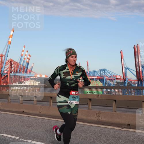 03.10.2024 - Köhlbrandbrückenlauf Matties Gatica Varas http://msf.ph/oto/7147346 03.10.2024 09:43:14 Position 2 2071 meine-sportfotos.de