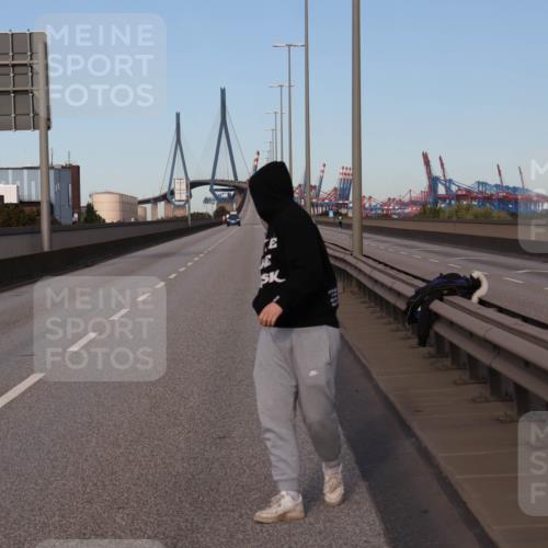 03.10.2024 - Köhlbrandbrückenlauf Luisa Fischer http://msf.ph/oto/7147383 03.10.2024 09:30:10 Position 3  meine-sportfotos.de