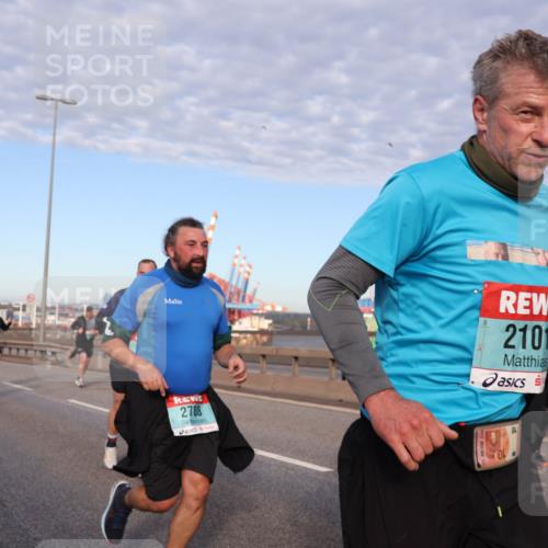 03.10.2024 - Köhlbrandbrückenlauf Matties Gatica Varas http://msf.ph/oto/7147395 03.10.2024 09:43:20 Position 2 2101, 1751, 2788 meine-sportfotos.de