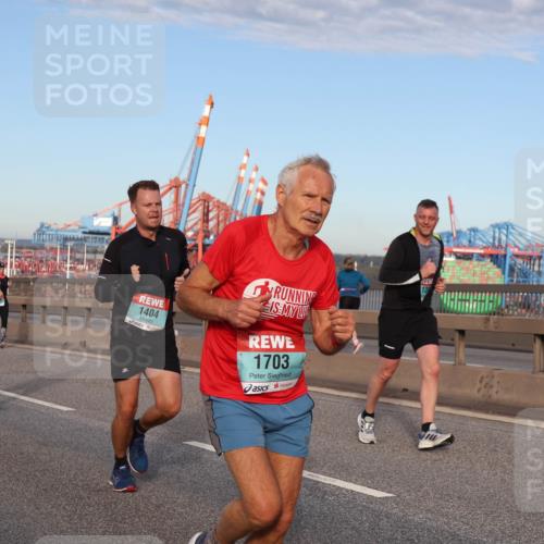 03.10.2024 - Köhlbrandbrückenlauf Matties Gatica Varas http://msf.ph/oto/7147428 03.10.2024 09:43:24 Position 2 1404, 1703, 136 meine-sportfotos.de