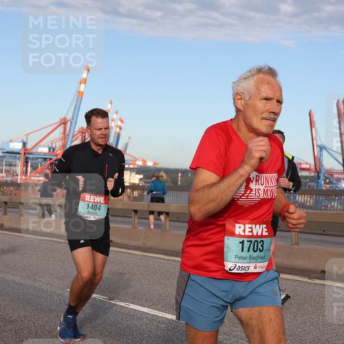 03.10.2024 - Köhlbrandbrückenlauf Matties Gatica Varas http://msf.ph/oto/7147435 03.10.2024 09:43:25 Position 2 1404, 5, 1703 meine-sportfotos.de