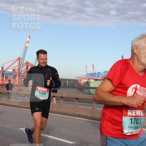 03.10.2024 - Köhlbrandbrückenlauf Matties Gatica Varas http://msf.ph/oto/7147437 03.10.2024 09:43:25 Position 2 1899, 1404, 1703 meine-sportfotos.de