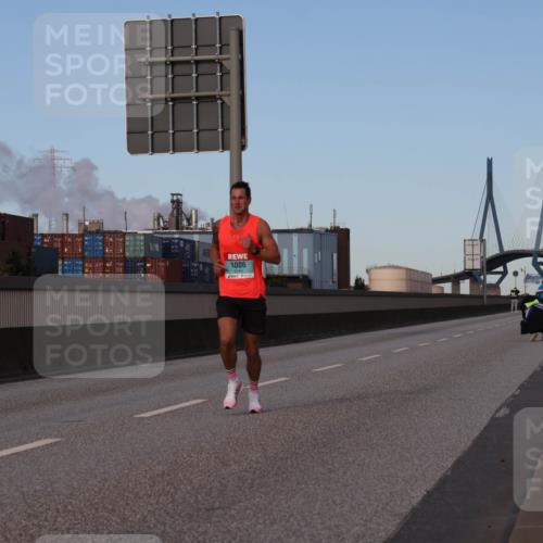 03.10.2024 - Köhlbrandbrückenlauf Luisa Fischer http://msf.ph/oto/7147461 03.10.2024 09:34:27 Position 3 1006 meine-sportfotos.de