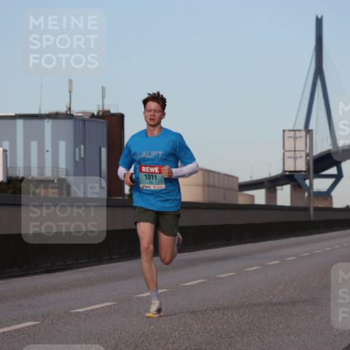 03.10.2024 - Köhlbrandbrückenlauf Luisa Fischer http://msf.ph/oto/7147483 03.10.2024 09:34:47 Position 3 1011 meine-sportfotos.de