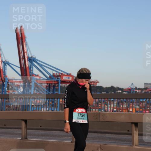 03.10.2024 - Köhlbrandbrückenlauf Matties Gatica Varas http://msf.ph/oto/7147520 03.10.2024 09:43:35 Position 2 1754 meine-sportfotos.de