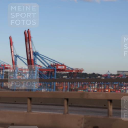 03.10.2024 - Köhlbrandbrückenlauf Matties Gatica Varas http://msf.ph/oto/7147533 03.10.2024 09:43:36 Position 2  meine-sportfotos.de