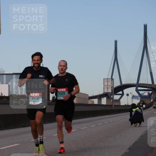 03.10.2024 - Köhlbrandbrückenlauf Luisa Fischer http://msf.ph/oto/7147570 03.10.2024 09:35:30 Position 3 2423, 1020 meine-sportfotos.de
