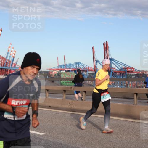 03.10.2024 - Köhlbrandbrückenlauf Matties Gatica Varas http://msf.ph/oto/7147650 03.10.2024 09:43:49 Position 2 1727, 2824 meine-sportfotos.de