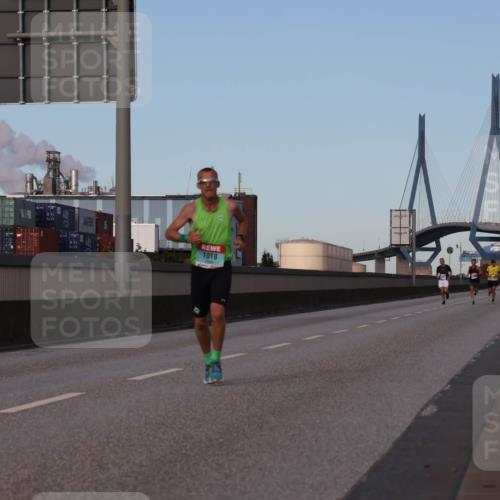 03.10.2024 - Köhlbrandbrückenlauf Luisa Fischer http://msf.ph/oto/7147699 03.10.2024 09:37:53 Position 3  meine-sportfotos.de