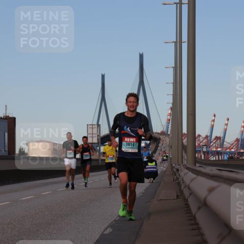 03.10.2024 - Köhlbrandbrückenlauf Luisa Fischer http://msf.ph/oto/7147728 03.10.2024 09:38:07 Position 3 1014 meine-sportfotos.de