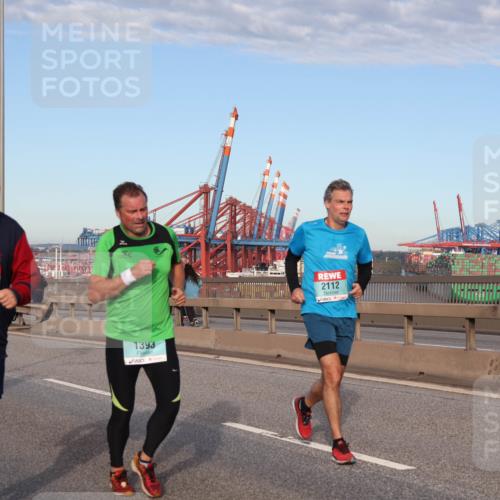 03.10.2024 - Köhlbrandbrückenlauf Matties Gatica Varas http://msf.ph/oto/7147760 03.10.2024 09:44:00 Position 2 2078, 2436, 1393, 2112 meine-sportfotos.de