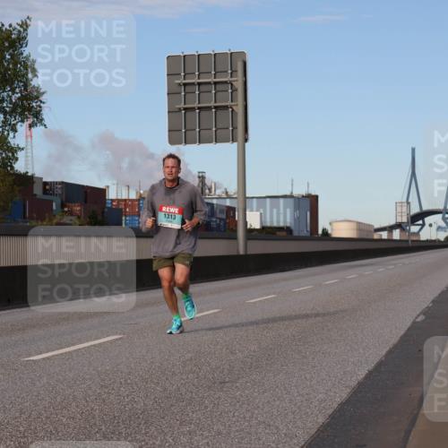 03.10.2024 - Köhlbrandbrückenlauf Luisa Fischer http://msf.ph/oto/7147846 03.10.2024 09:39:05 Position 3 1313 meine-sportfotos.de