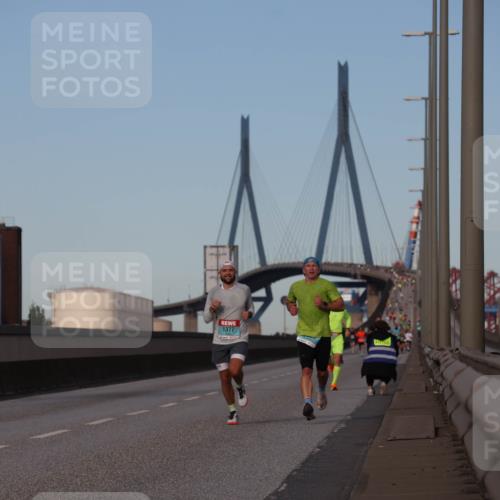 03.10.2024 - Köhlbrandbrückenlauf Luisa Fischer http://msf.ph/oto/7147872 03.10.2024 09:39:18 Position 3 1377 meine-sportfotos.de