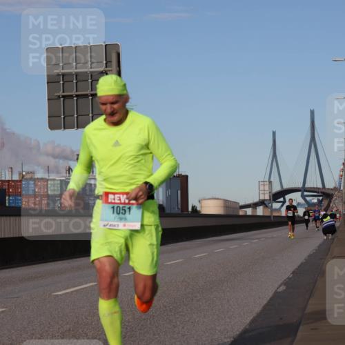 03.10.2024 - Köhlbrandbrückenlauf Luisa Fischer http://msf.ph/oto/7147910 03.10.2024 09:39:33 Position 3 1051 meine-sportfotos.de