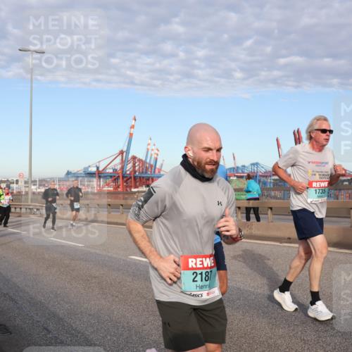 03.10.2024 - Köhlbrandbrückenlauf Matties Gatica Varas http://msf.ph/oto/7147917 03.10.2024 09:44:17 Position 2 2187, 8, 29, 2024, 1735 meine-sportfotos.de