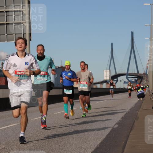 03.10.2024 - Köhlbrandbrückenlauf Luisa Fischer http://msf.ph/oto/7147931 03.10.2024 09:40:04 Position 3 1125, 1248, 1335, 1055 meine-sportfotos.de