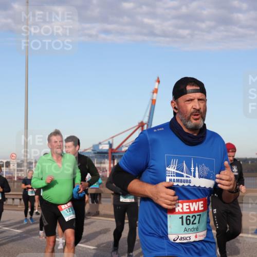 03.10.2024 - Köhlbrandbrückenlauf Matties Gatica Varas http://msf.ph/oto/7147973 03.10.2024 09:44:24 Position 2 1683, 127, 1, 1627, 2000 meine-sportfotos.de