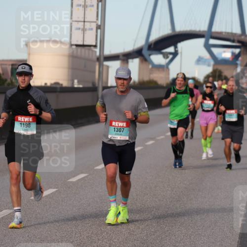 03.10.2024 - Köhlbrandbrückenlauf Luisa Fischer http://msf.ph/oto/7148026 03.10.2024 09:42:06 Position 3 1198, 1307 meine-sportfotos.de
