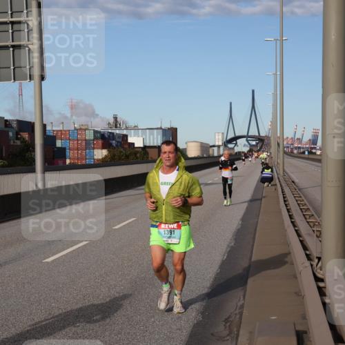 03.10.2024 - Köhlbrandbrückenlauf Luisa Fischer http://msf.ph/oto/7148055 03.10.2024 09:43:06 Position 3 1391 meine-sportfotos.de