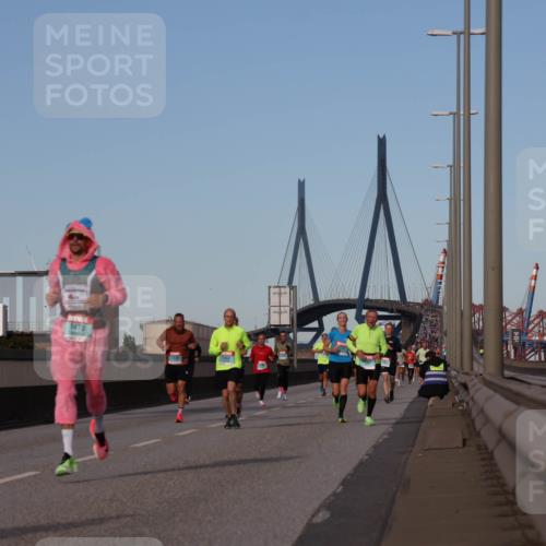 03.10.2024 - Köhlbrandbrückenlauf Luisa Fischer http://msf.ph/oto/7148152 03.10.2024 09:43:49 Position 3 1478, 1482 meine-sportfotos.de