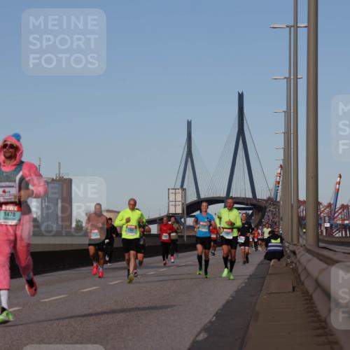 03.10.2024 - Köhlbrandbrückenlauf Luisa Fischer http://msf.ph/oto/7148161 03.10.2024 09:43:50 Position 3 1478, 1482, 1132, 1067 meine-sportfotos.de