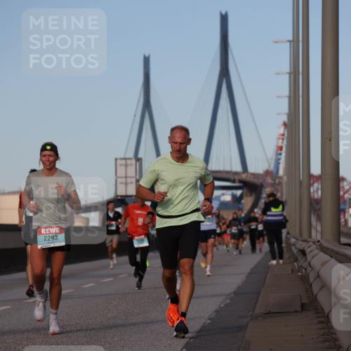 03.10.2024 - Köhlbrandbrückenlauf Luisa Fischer http://msf.ph/oto/7148303 03.10.2024 09:44:15 Position 3 443, 2293 meine-sportfotos.de
