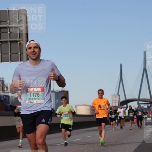 03.10.2024 - Köhlbrandbrückenlauf Luisa Fischer http://msf.ph/oto/7148348 03.10.2024 09:44:29 Position 3 1176, 1914 meine-sportfotos.de