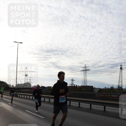 03.10.2024 - Köhlbrandbrückenlauf Miley Keyser http://msf.ph/oto/7156258 03.10.2024 09:13:48 Position 3 1102 meine-sportfotos.de
