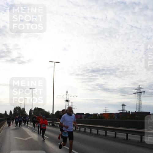 03.10.2024 - Köhlbrandbrückenlauf Miley Keyser http://msf.ph/oto/7156278 03.10.2024 09:13:52 Position 3  meine-sportfotos.de