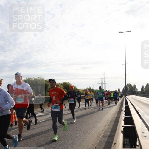 03.10.2024 - Köhlbrandbrückenlauf Miley Keyser http://msf.ph/oto/7157761 03.10.2024 09:18:37 Position 3 1475, 2297, 2141 meine-sportfotos.de