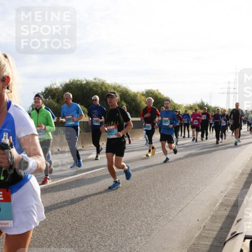 03.10.2024 - Köhlbrandbrückenlauf Miley Keyser http://msf.ph/oto/7157881 03.10.2024 09:19:17 Position 3 2281, 2457, 2620 meine-sportfotos.de