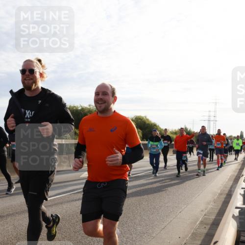 03.10.2024 - Köhlbrandbrückenlauf Miley Keyser http://msf.ph/oto/7157956 03.10.2024 09:19:47 Position 3  meine-sportfotos.de